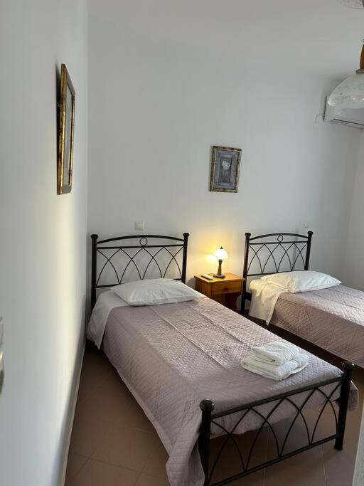 Fotini'S Apartment Naxos City Bagian luar foto